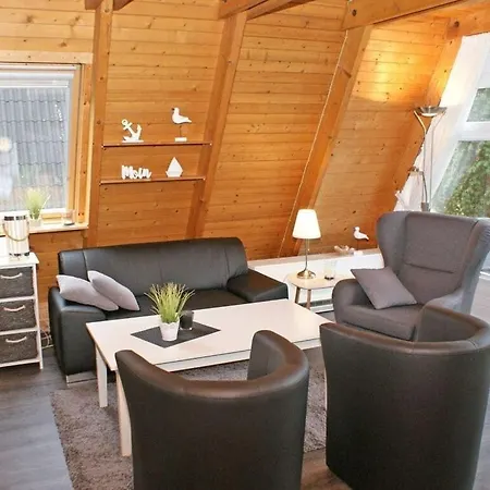 Tent Roof House For The Whole Family * Damp